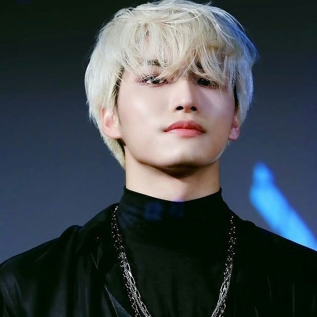 Park Seonghwa blonde hair↳ A necessary thread @ATEEZofficial  #SEONGHWA #봄의_빛나는별_성화야_생일축하해 #Always_Our_Star_Seonghwa #HAPPY_SEONGHWA_DAY