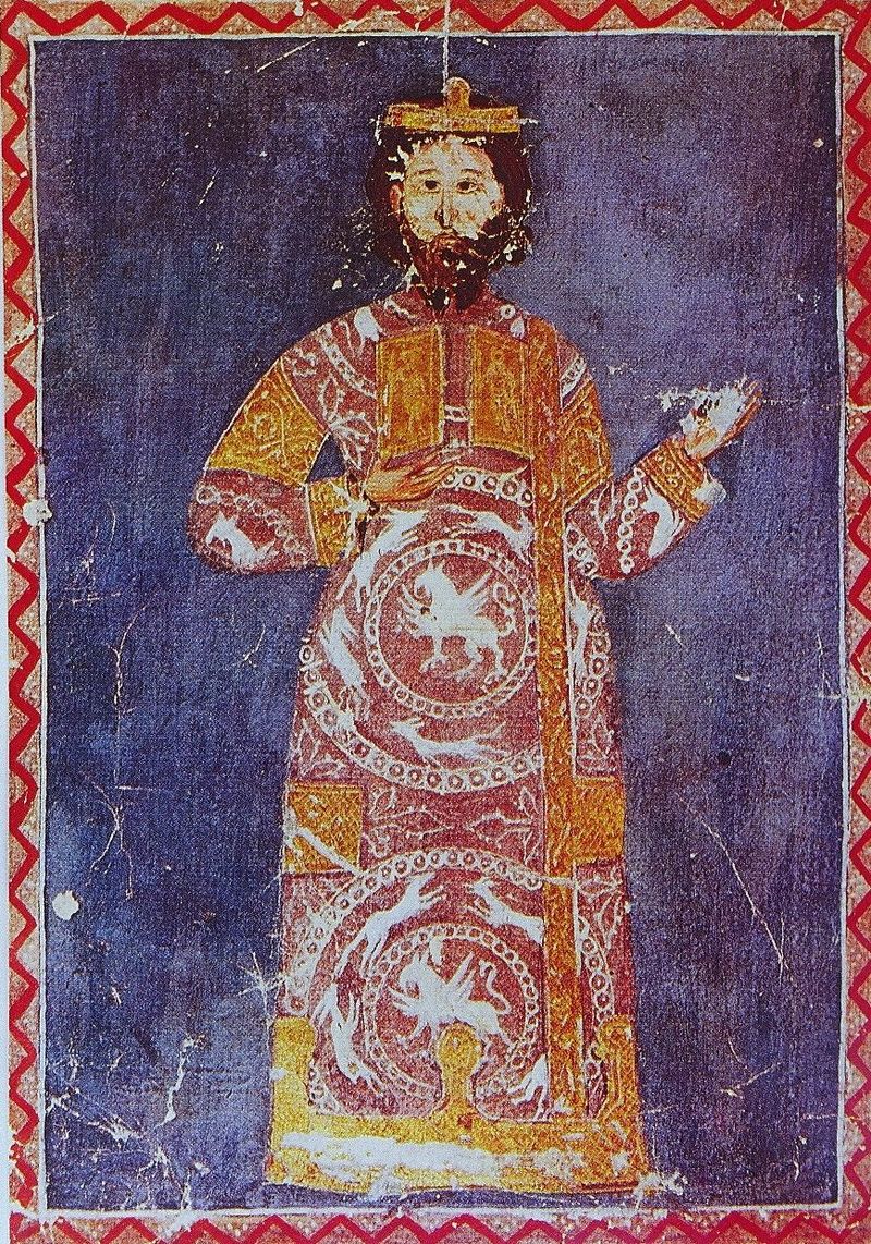 The expedition surrounded the city and got their man crowned Alexios IV, but the treasury was bare. The new emperor tried to squeeze enough gold from the people of Constantinople to pay the Crusaders, but they revolted and another Alexios took the throne as Alexios V.