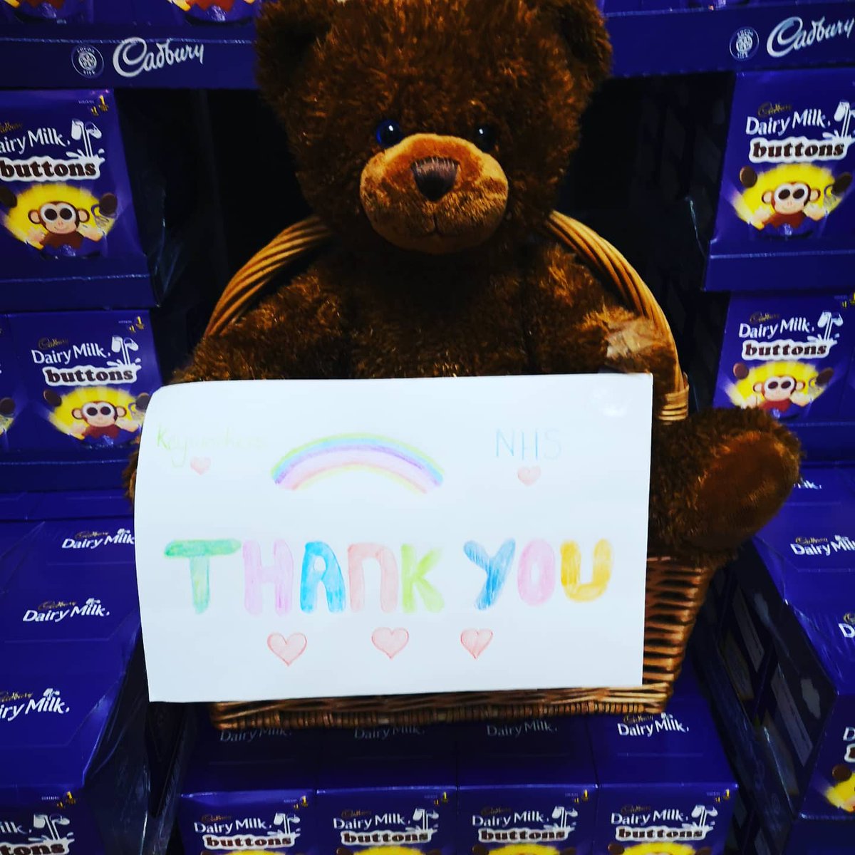 TheHub07270476's tweet photo. If possible can people please share. Here at TheHub / platters  are giving away 100s of free Easter eggs to NHS health care workers and key workers, if you have Instagram please go see our post @platters2020. Will be done via nominations here and on our Instagram page. ❤️ #TheHub https://t.co/NmhE3ha0nG