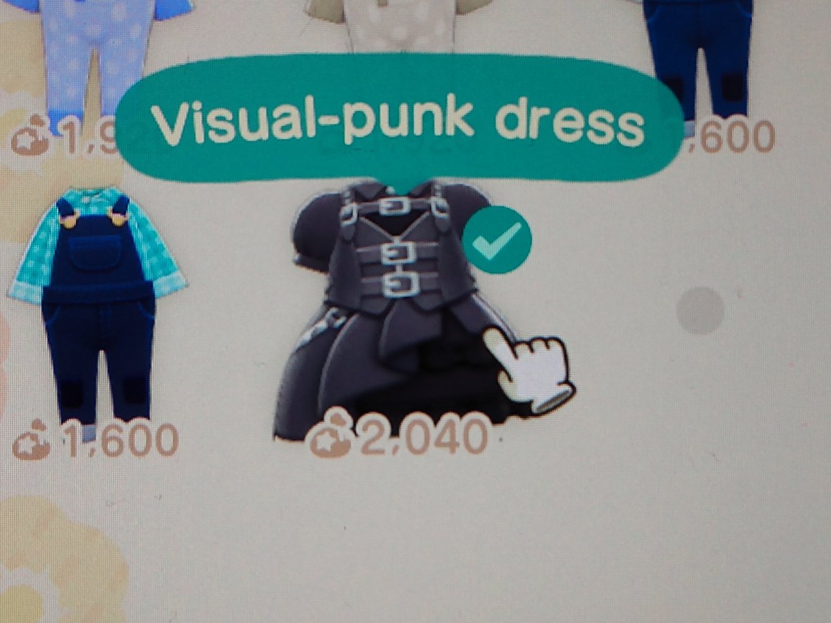 And there it is, the outfit that every girl that plays this game will wear