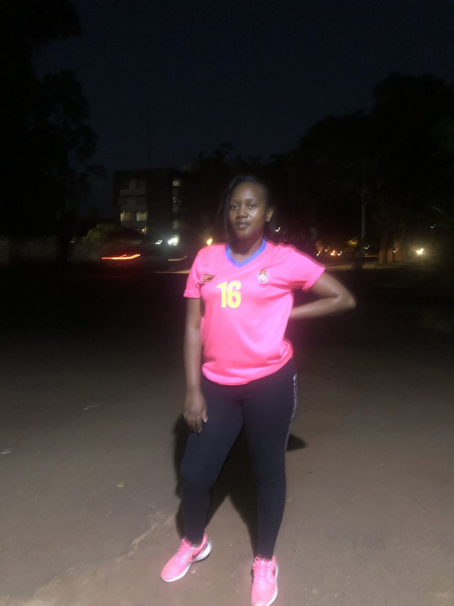 litsoe_'s tweet photo. All you need is an evening jog
#lockdownday4🇿🇼 @HMetroSport @restmutore https://t.co/HfcWxybSXI
