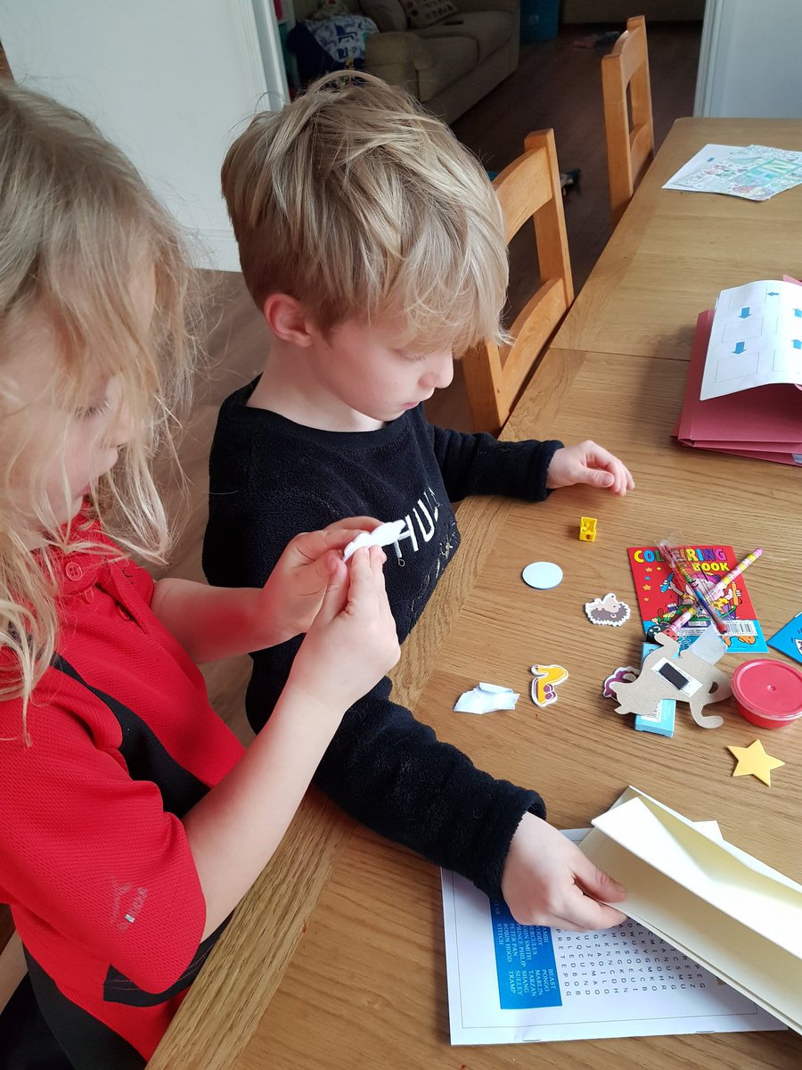 FcaStef's tweet photo. Such a lovely idea @BurwellPrint and @SpawnySteve
Community at its best! #activitypacks #childrenofburwell https://t.co/4wLcX94DqX