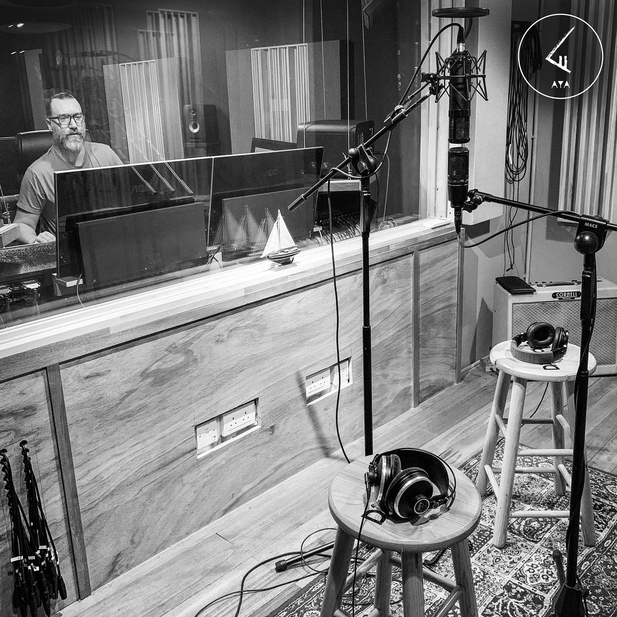testing testing 1 2 3
#ayastudios #ayarecordingstudio #recordingstudio  #audiopostproduction #germanengineer #vorecording #analogconsole #analogmixer #studiolife #studiosession #studiosetup  #musiccomposition #mixnmaster #mixing #mastering #testing #interview #podcast