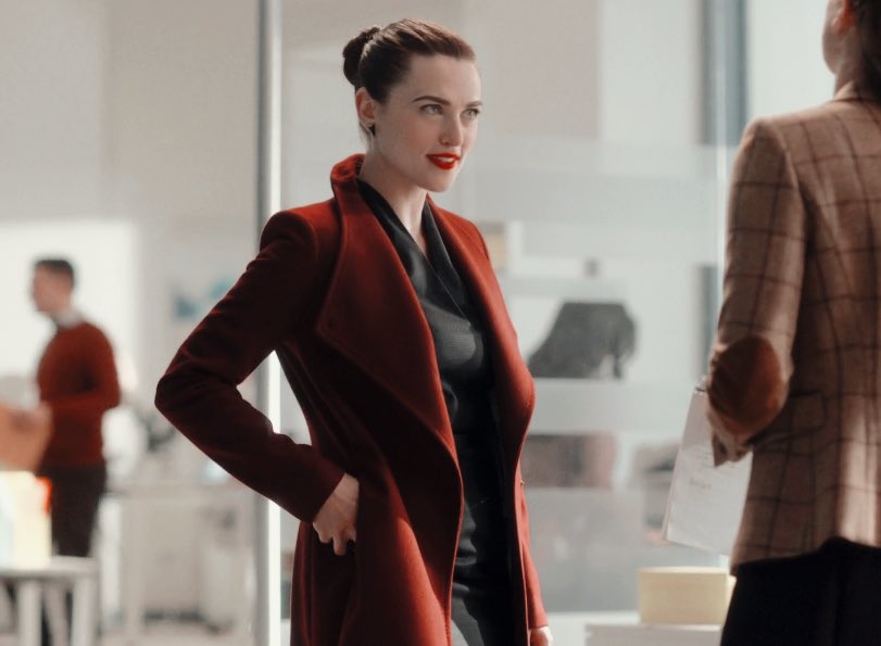anyway supergirl as a show is dead to me. let’s talk about how these are lenas best looks instead