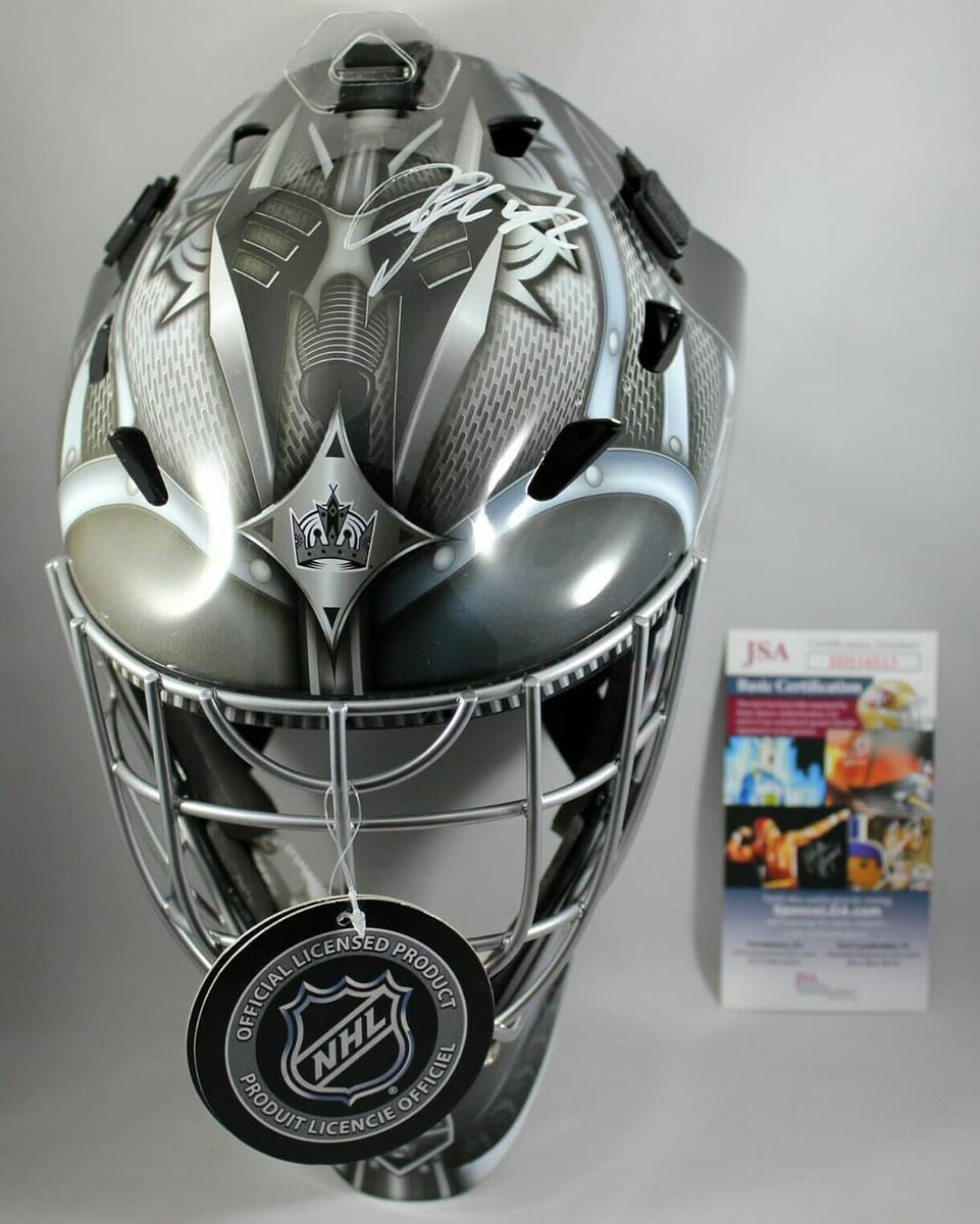 RSSignatures's tweet photo. Jonathan Quick autographed Full Size Goalie Masks now available 

https://t.co/Yd3KhunFtY

#signed #jonathanquick #kings #usa #losangeleskings #lakings #teamusa #quick #nhl #autographs #autograph #forsale #racctrusted #rts143 #racc #jsa https://t.co/WoxWMCbLUi