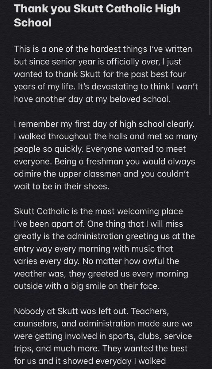 emmaspizz's tweet photo. Words don’t do this place justice... Thank you Skutt Catholic... for everything💚🥺 @SkuttCatholic https://t.co/3eAEf9ViIB