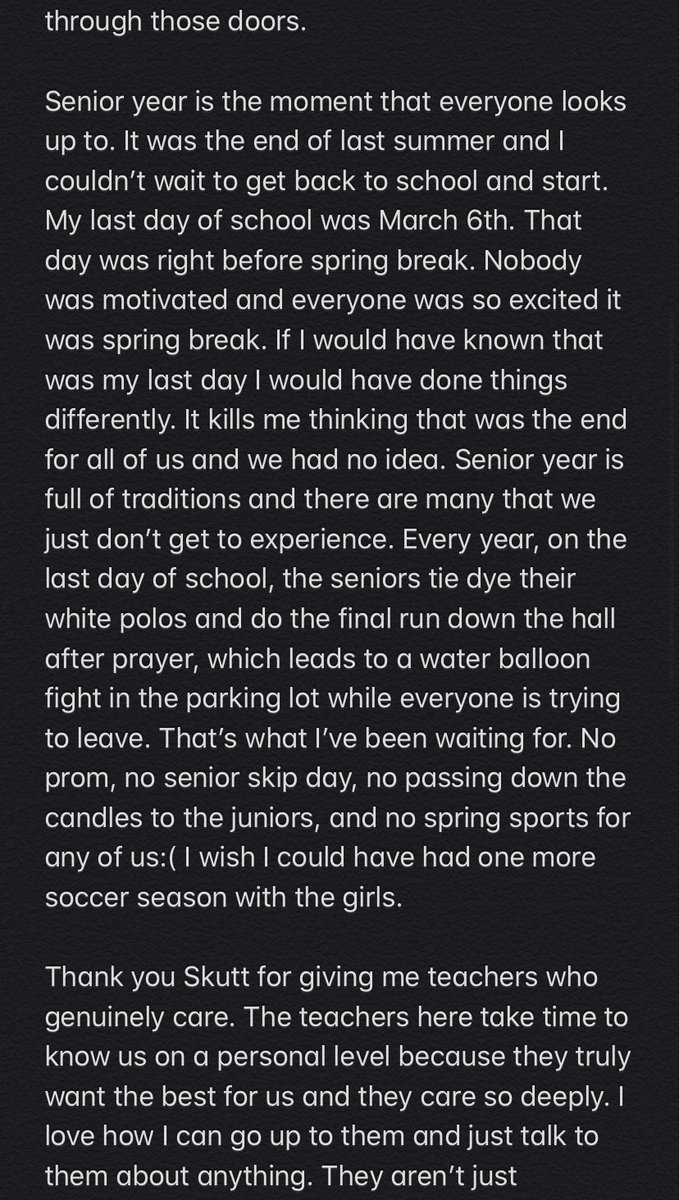emmaspizz's tweet photo. Words don’t do this place justice... Thank you Skutt Catholic... for everything💚🥺 @SkuttCatholic https://t.co/3eAEf9ViIB
