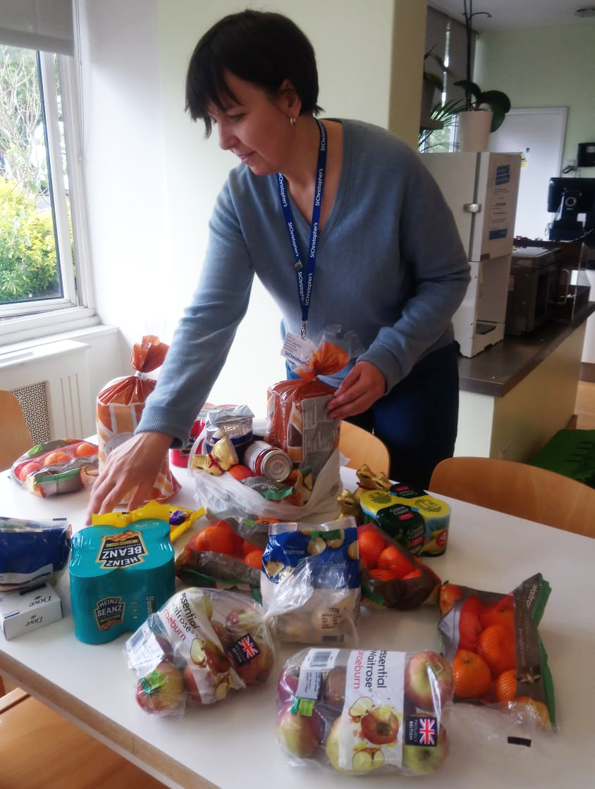 StChrisHospice's tweet photo. 🙌A huge thank you to @waitrose for their incredible donations, which are being sorted into essential food parcels for the most vulnerable in our community. Mary and her team are making sure that the care and kindness is reaching all who need it🌤️ #ThankfulThursday https://t.co/fQAdDEe4X1