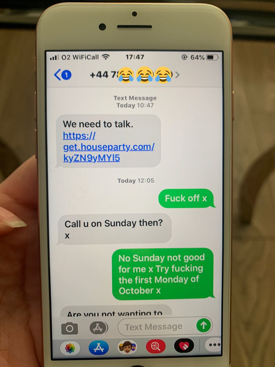 Megzyhirdx's tweet photo. Told my mum to delete House Party cause people were supposedly getting hacked cause of it. Today she received messages from what she thought was a scammer... turned out it was a lady from work trying to organise an innocent catch up 🤣🤣🤣🤣🤣 I’m dead. https://t.co/vmkjMSrir8