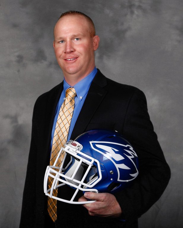 HowardShatsky's tweet photo. Episode 4 of #MeetMyClient will feature @UNK_Football Head Coach @CoachJoshLynn!  Learn about what it’s like to run your own program.  Join us at 2 PM est. on @instagram 

https://t.co/lQGCv5WCYq

#CoachesAgent https://t.co/5E14VwSdnZ