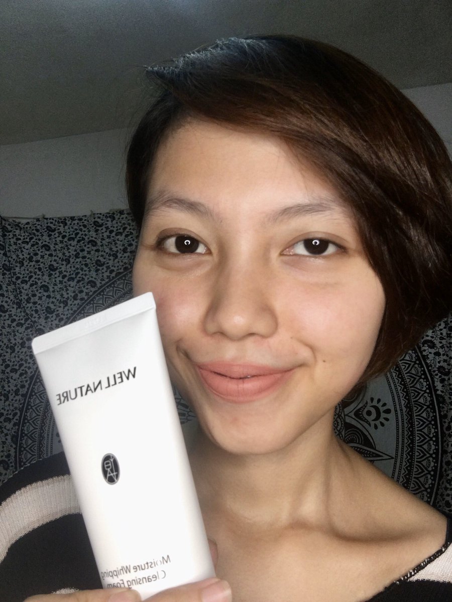 diramelur's tweet photo. 1) After using well nature cleansing whipping foam.

2) After using wonder blackrice softpeeling gel! ❤️

#wonderlab
#10stepskoreanskincareroutine #wonderlab #wonderlabskincare #wonderlabskincaremalaysia #skincare #naturalskincare #glassskinroutine #healthyskin #glowingskin https://t.co/HPUaCb5NjT