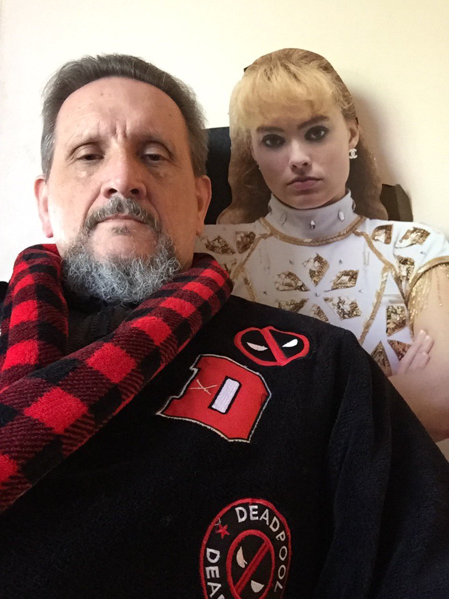 #VirtualSpiritWeek <a href="/ParkViewSCA/">Park View SCA</a> #MovieDay 
Margot Robbie and I are waiting for the popcorn before we start our movie