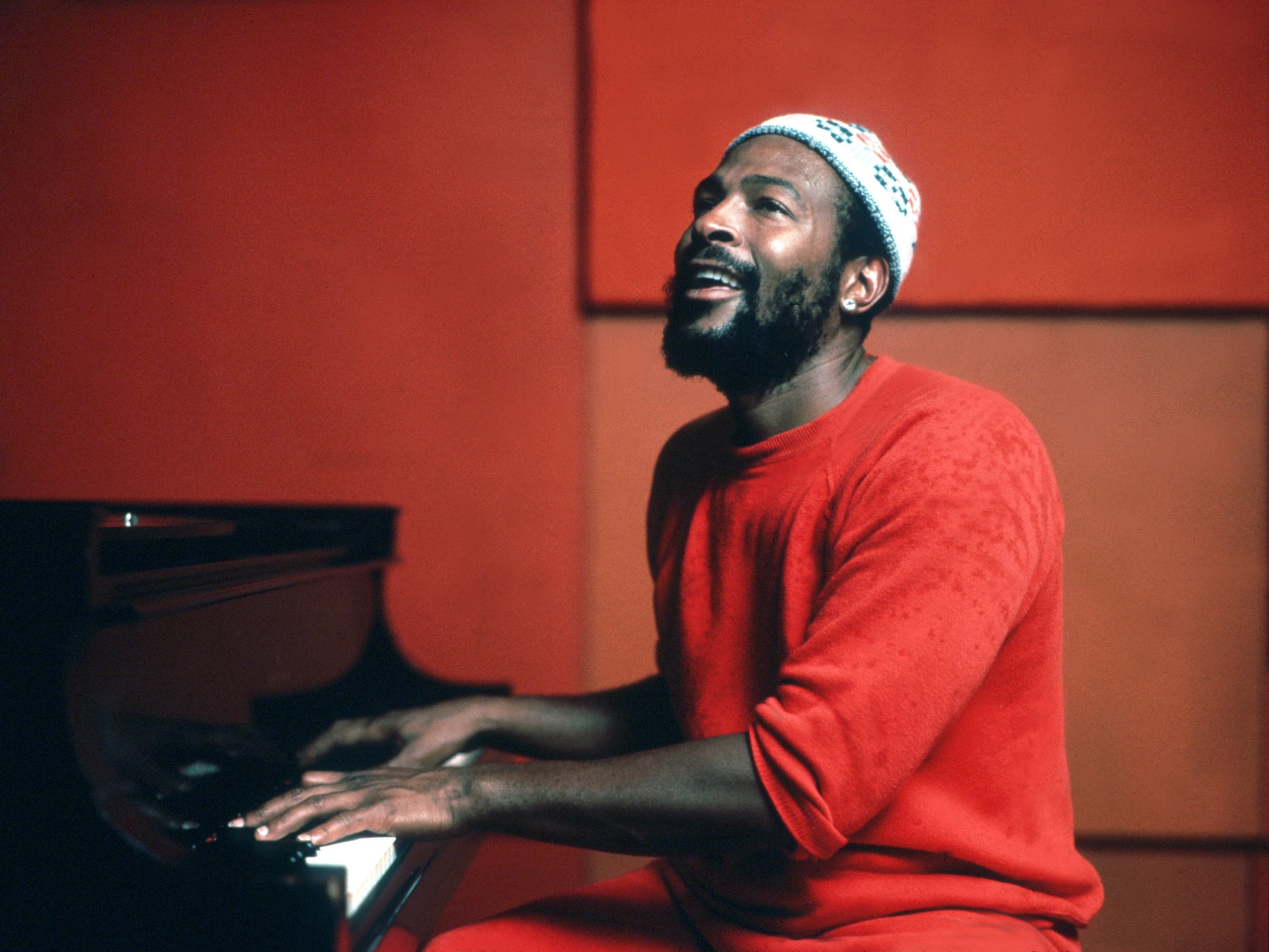 Happy Birthday to the late Marvin Gaye  