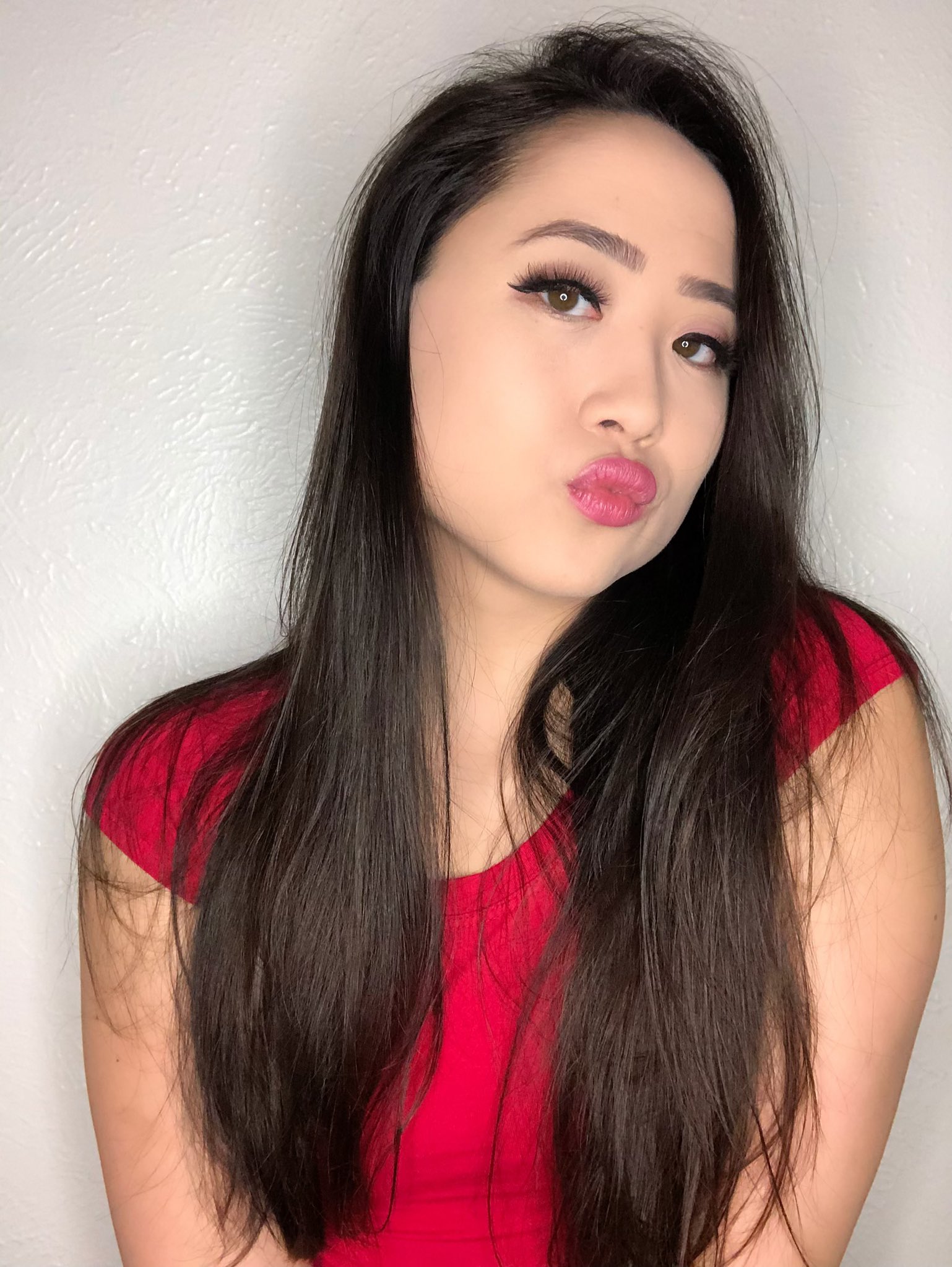 Kimmy Kalani 😝🥰 on Twitter "Like if you want some kisses 😘😘 cute