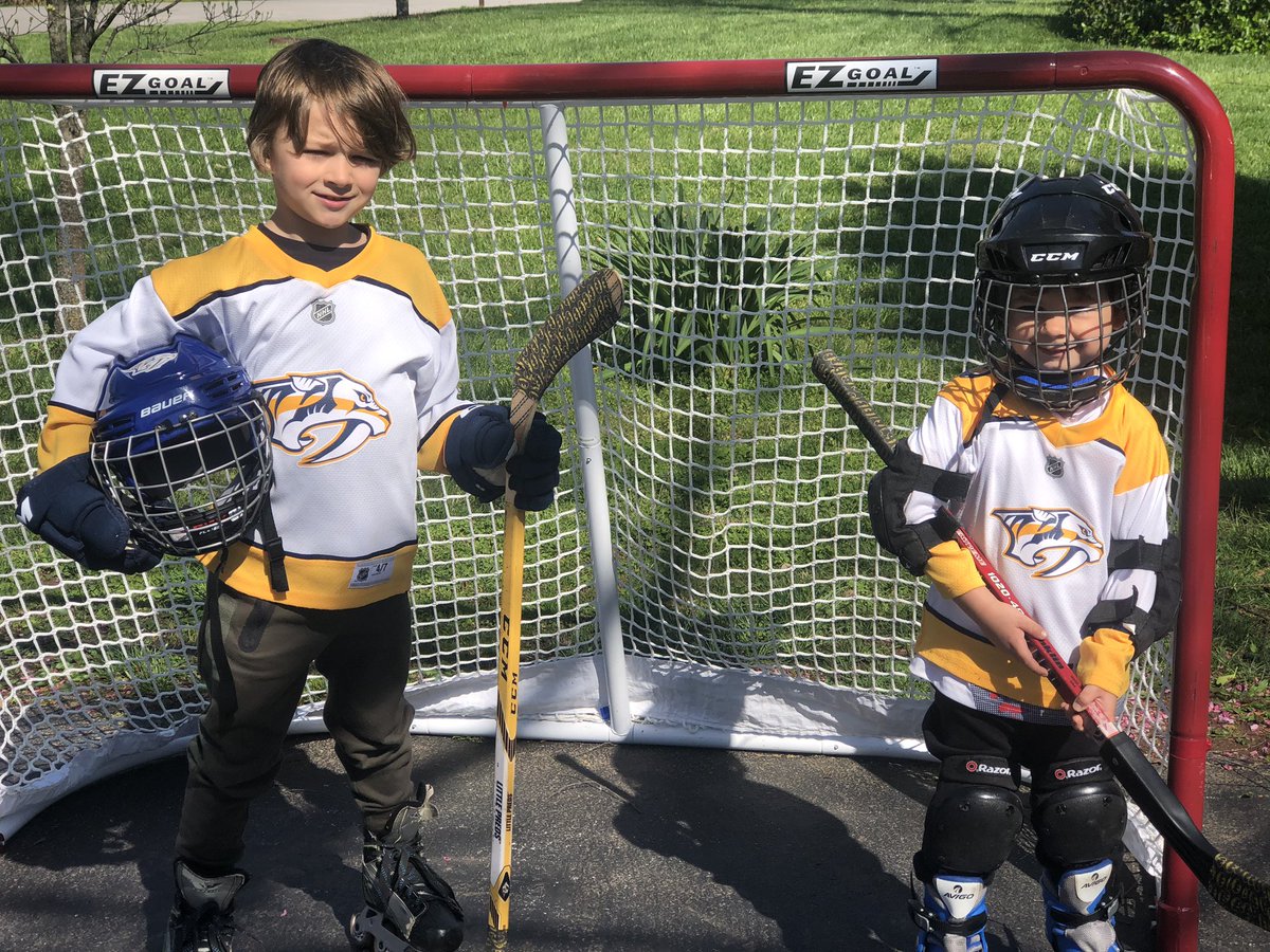 Jersey Day... Go Preds!🏒🥅💛  <a href="/JresRockets/">JRES</a> #HealthyAtHome