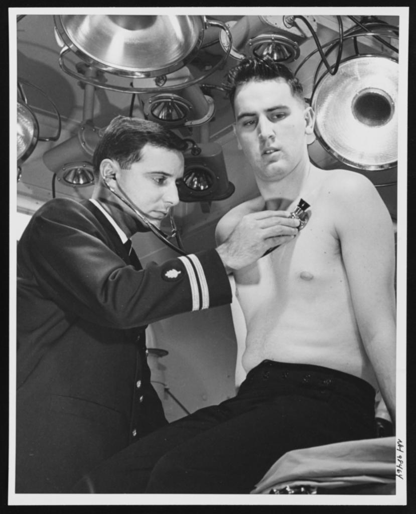 U.S. Navy tweet media