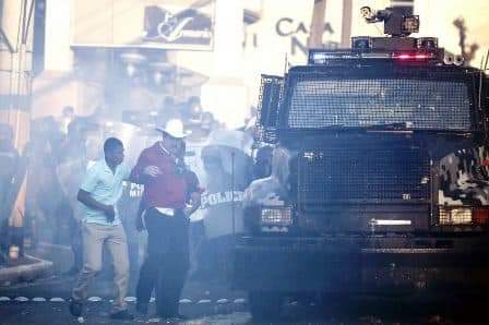 AlvaOnex's tweet image. Algunos preguntándose donde está Mel. La pregunta es donde estaban ustedes? Cuando el salió a defender el país de estos lacras que nos gobiernan.