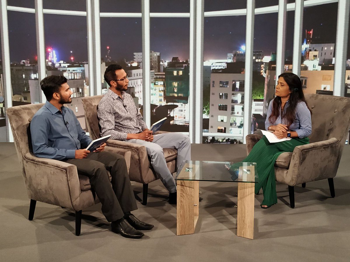 #farudheezinmaa ge mireyge programme ge therein...
Mi programme medhuverikoh COVID19 aai gulhun huri eki suvaaluthakuge javaabu hoadhdhevumah tweetkuravvaa.

LIVE now on <a href="/tvmaldives/">Television Maldives</a>