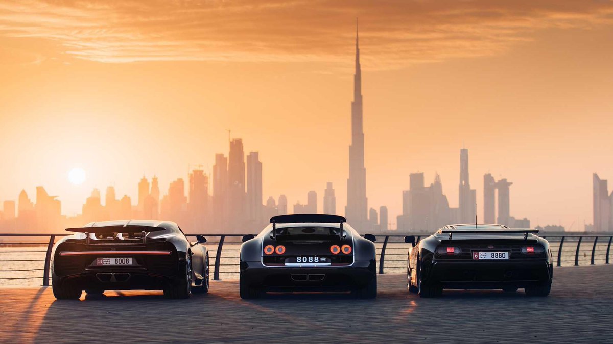arobbo26's tweet photo. 👏👏👏 #Bugatti #Chiron #Veyron #EB110 https://t.co/AMNZ3TpTNw