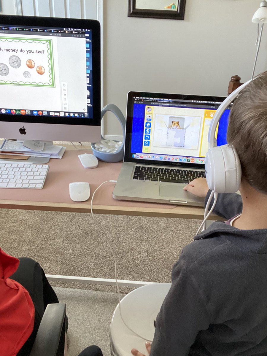 angelynn_lee's tweet photo. #NKLearnsatHome with #ABCmouse and mommy working on making more #digitalTaskCards for her students. #TEACHers https://t.co/F7X1N105jX