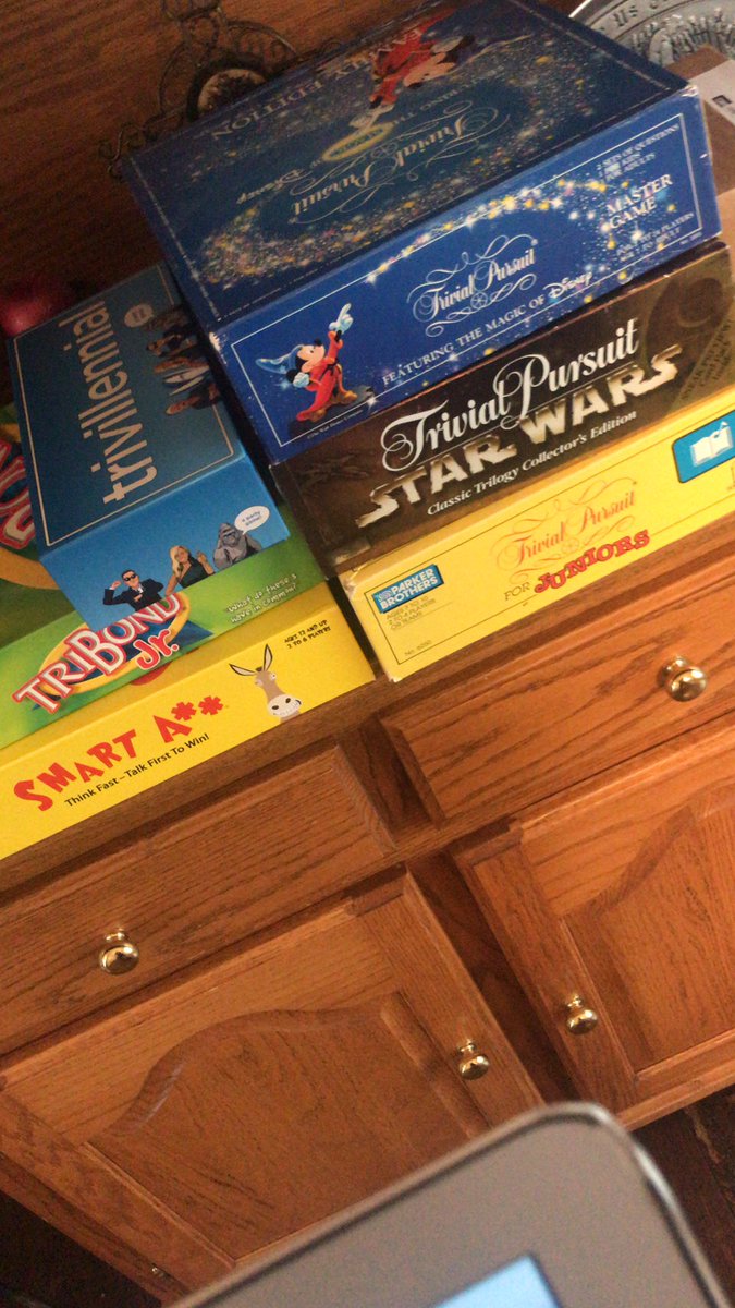 #LPSMondayFunday <a href="/Coach_Laws/">Kellen Laws</a> #LawsSpiritWeek