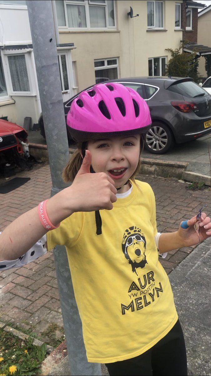 Heno 7pm <a href="/HenoS4C/">Heno 🏴󠁧󠁢󠁷󠁬󠁳󠁿</a> to watch Ffion on her 2 mile challenge raising money for the nhs. Her idea, her project and her determination <a href="/CP_Sport/">Cerebral Palsy Sport</a> <a href="/sportwales/">Sport Wales</a> <a href="/sportcarms/">Chwaraeon a Hamdden Actif | Actif Sport & Leisure</a>