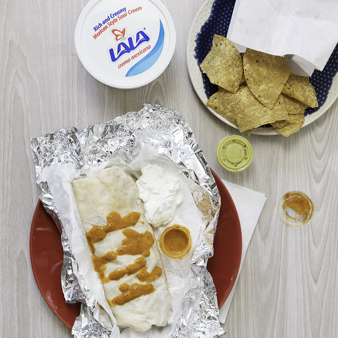Quédate en tu casa and get something delicious delivered to celebrate National Burrito Day. 🌯🎉 #NationalBurritoDay #MexicanStyleSourCream #Burrito #Crema #SaboreaLoNuestro #LALA