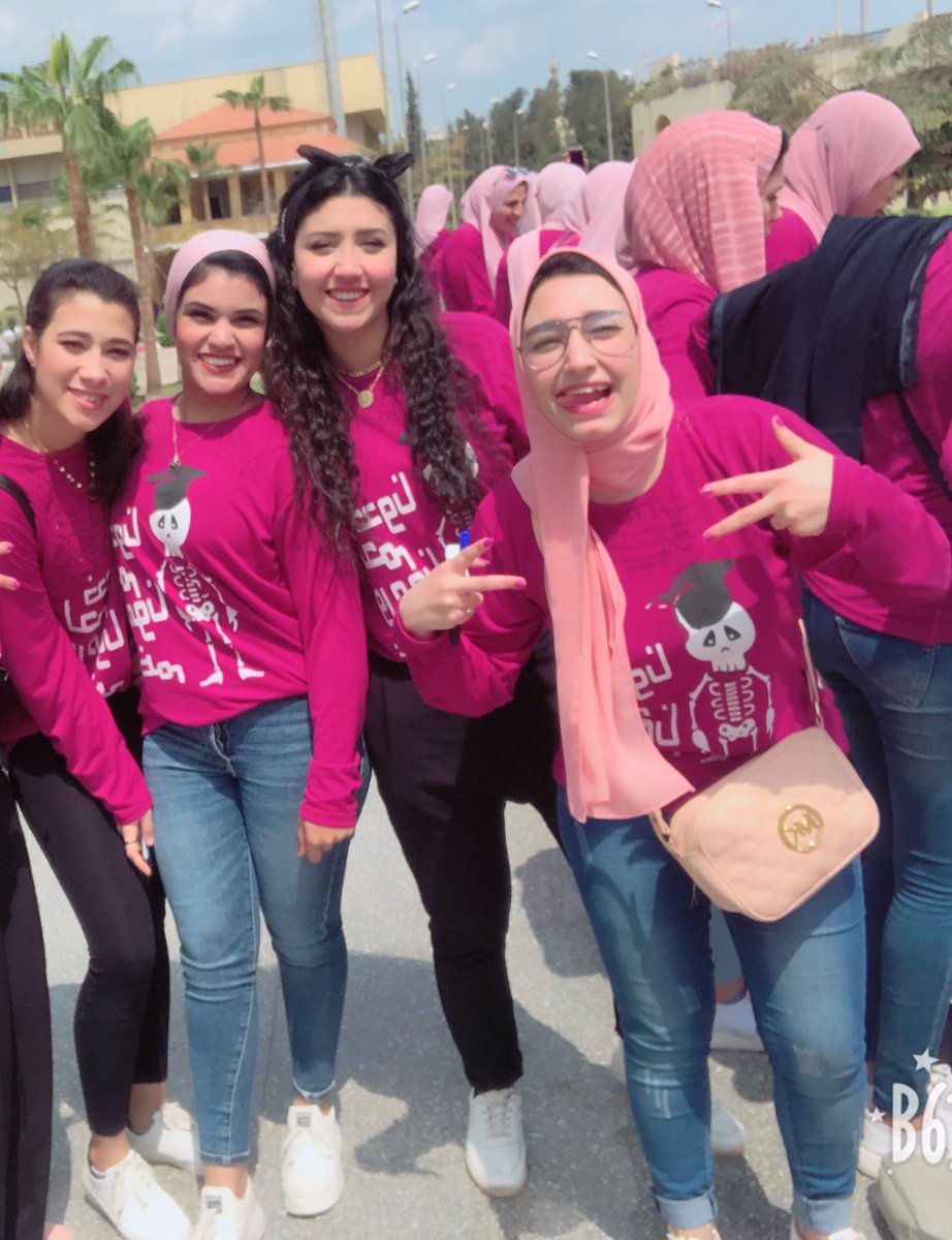 عدت سنه عاليوم ده و لا يوم مكانة حد فيكم في قلبي قلت انتوا طلعت بسكم و اسراء عطيه كمان ... انا بحبكوا انتوا انضف قلوب عرفتها بجد و ال طلعت بيكم في حياتي ❤️❤️❤️❤️ دايما يا احلى اصحاب كده في حياة بعض <a href="/EsraaElmansy10/">إســـــــــراء🌸</a>  
<a href="/SherookAli/">خوخة🍑</a>  <a href="/dina_elmanshy/">D œ</a>