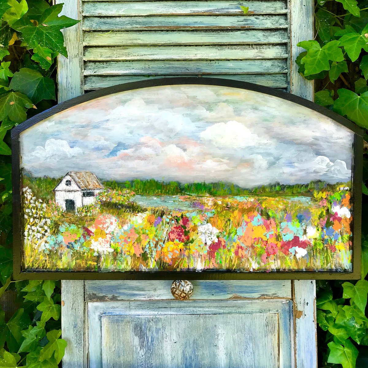 On_The_Surface's tweet photo. Day dreamin’.... #artist #flowers #landscape #smallbusiness #nature #WomeninBusiness #entrepreneur #painter #art https://t.co/VqL9jPkdyy