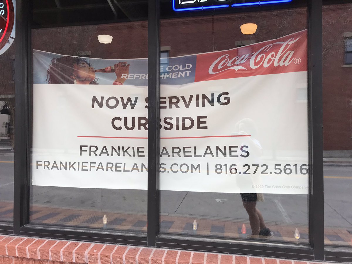 Don’t let the Quarantine get you down! Go for a walk and enjoy the signs of spring that are everywhere right now.  #prettyflowers #socialdistancewalk #curbsidetogo