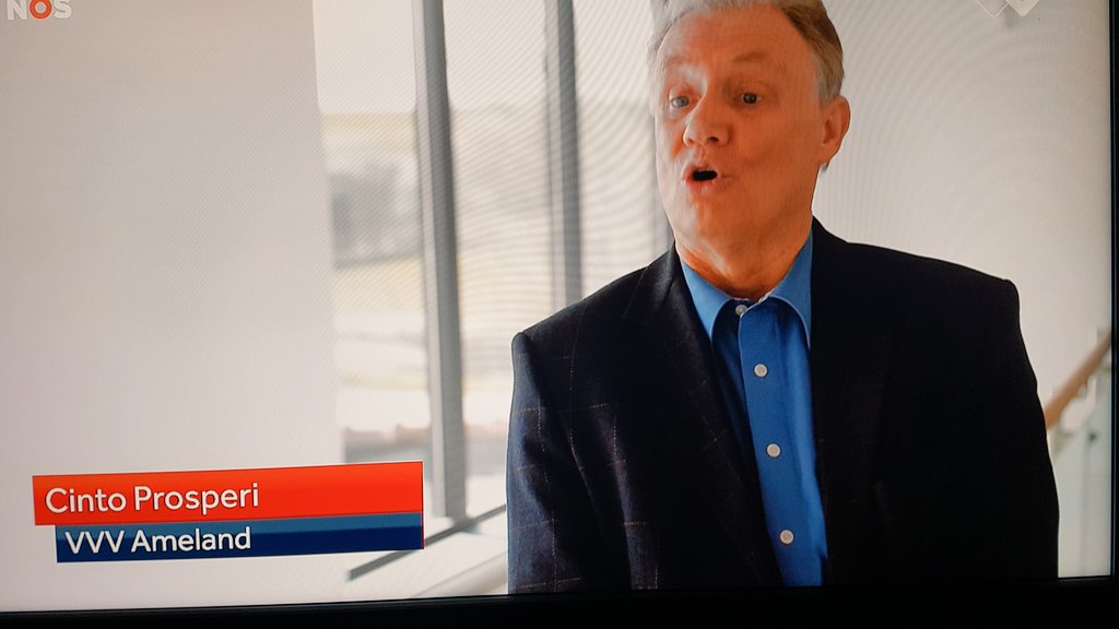 marcelbar8's tweet image. "Komen kan!"

Roept de VVV #Ameland

Ik reken het hartstikke dom en fout!
Hoe vaak moet #Rutte nu nog zeggen dat #blijfthuis het devies is!? 😡😡😡

#nosjournaal