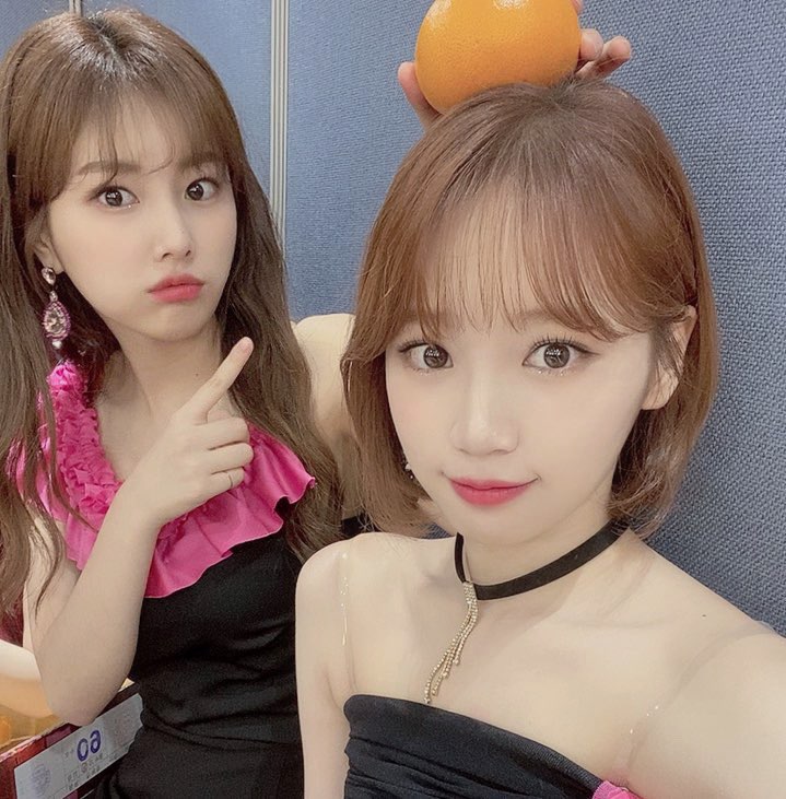 ✨： chaewon's update
— #chaewon #itzone #coloriz 

벌써 활동 3주 차라니
믿기지가 않아여..
다들 손 잘 씻고 건강해야 돼요!💕

もう活動3週目だって
信じられないです…
皆さん手をしっかり洗って健康に過ごしましょう💕