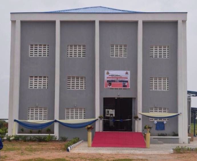 In 2017 under BUHARI,  @NigAirForce built this factory to produce 3,000 litres of oxygen every 24 hours. This plant in Yola has been put on 24-hour service to supply oxygen to all the ICUs and isolation centers in need as at now.Buhari will be REMEMBERED for that in HISTORY!