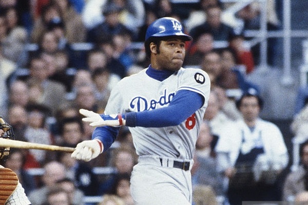 Happy Birthday to a dear friend of ours and a legit legend to so many, Reggie Smith!! 