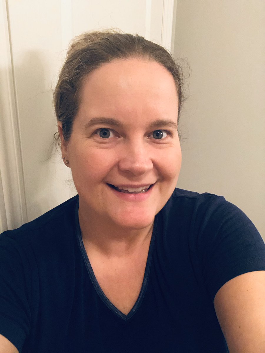 sert_holyrosary's tweet photo. Lighting it up blue for some very special people today. Always choose kindness #doilookthattired #WorldAutismAwarenessDay #LightItUpBlue #ALCDSBBlueforASD @alcdsb_rosa https://t.co/96DV8ZCBxh