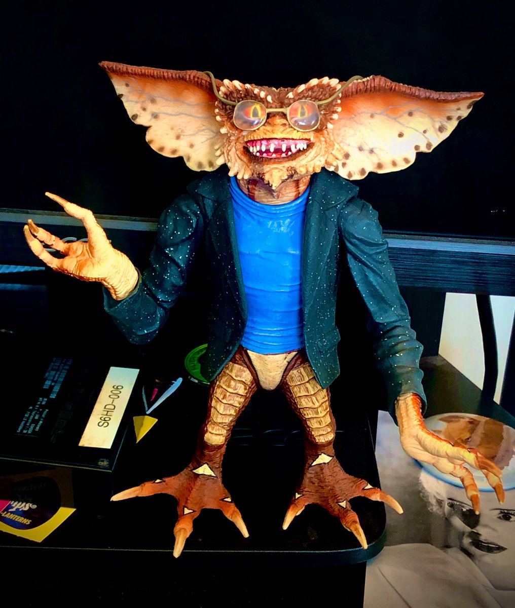 The Brain Gremlin from Gremlins 2 is your second official Gremlin Of The Day (GOTD). He’s wearing a blazer! Tune in to this thread tomorrow for another exciting daily gremlin
