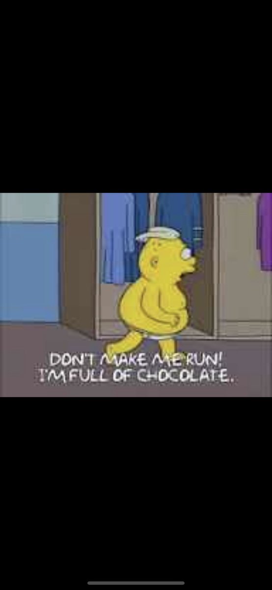 vWood1e's tweet photo. By time this is all over and everything returns to ‘normal’... this is gonna be a visual representation of me at football training. #pillingonthepounds #runfattyrun https://t.co/aGmXwArTaY