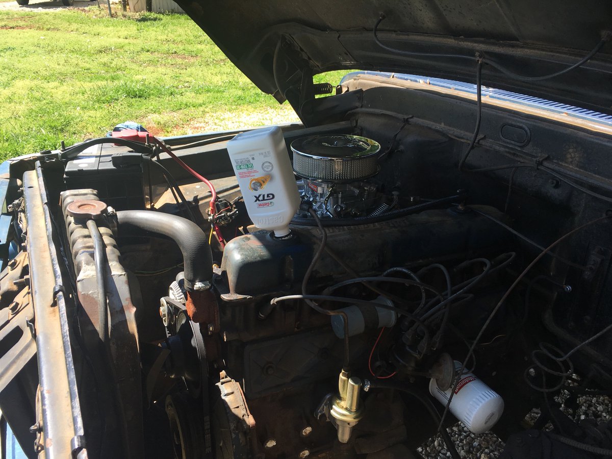 Changing the oil in my 66 f100 today with the good stuff. <a href="/Castrol/">Castrol</a> <a href="/CastrolUSA/">CastrolUSA</a>