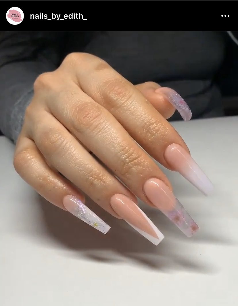 edith__garcia's tweet photo. @Makeala_Cachola My nail craft 🥰✨ https://t.co/zMIgfR5YJ0
