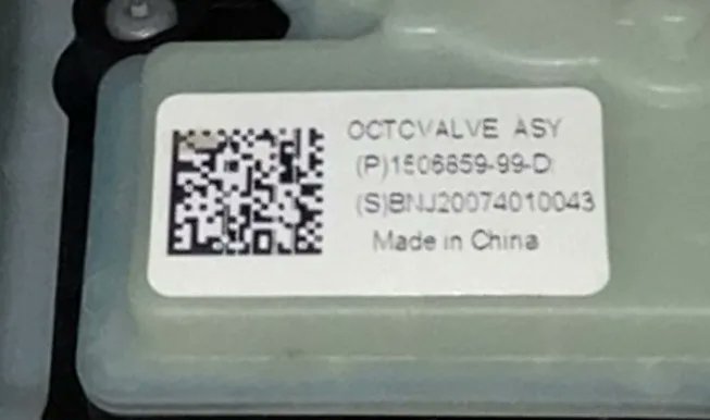 TheTeslaLife's tweet photo. The #ModelY has a new #Superbottle its called the #Octovalve pictures from the @MunroAssociates teardown currently under way! https://t.co/k6cYaLQByN