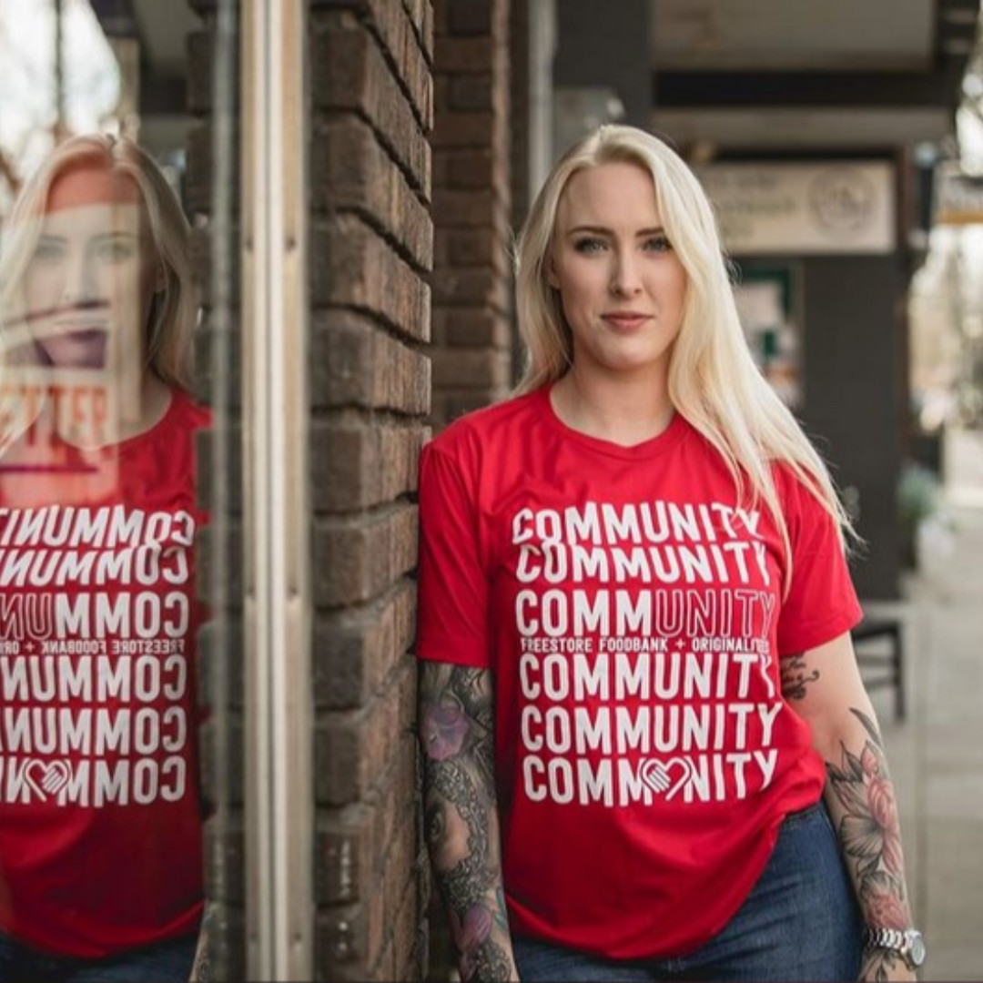 FreestoreFB's tweet photo. Show the unity in our community with this Originalitees shirt and tote supporting Freestore Foodbank! Each sale of the shirt or tote will help provide meals o our community. https://t.co/FkBfkUMuuE #UnityWithinTheCommunity #WeAreInThisTogether #MoreThanAClothingBrand https://t.co/rxI1P7p3O0