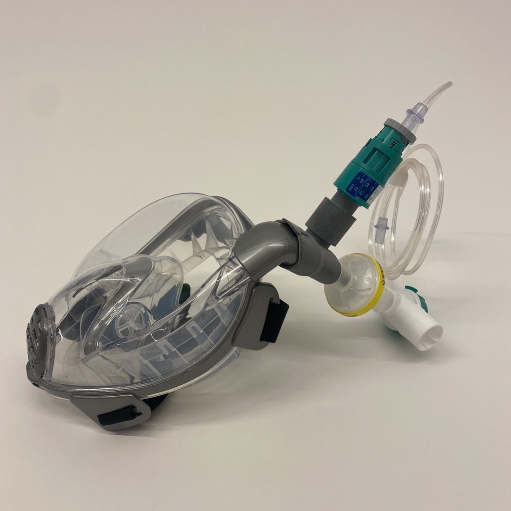 Máscara Cressi adaptada como sistema CPAP para asistencia a enfermo a de cobid19 :)