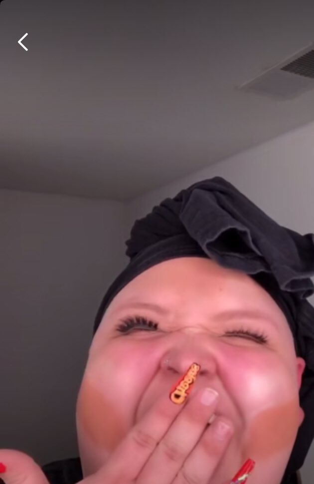 EUo0JJlXkAALX6Q?format=jpg&name=medium