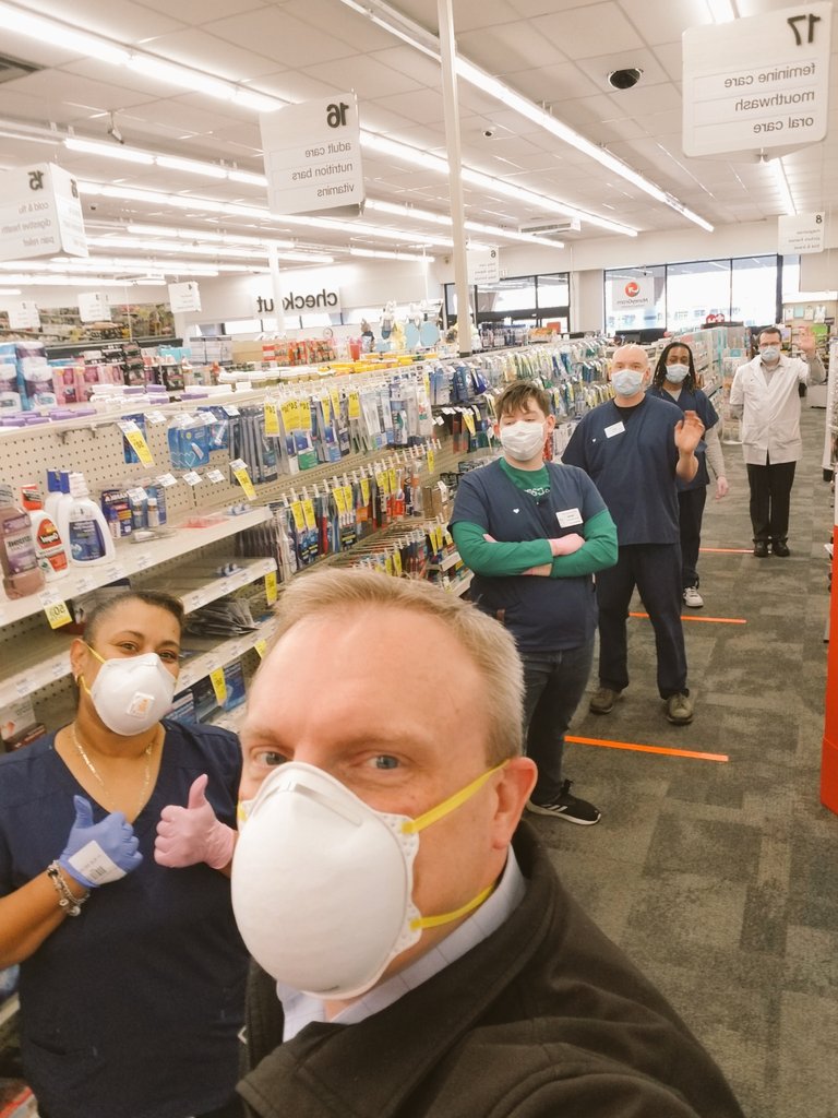 dmohlcvs's tweet photo. So proud of my Team in District 6 for their strength and commitment during a challenging time! Shout out to Denise and Ben in 1675 for showing their team the way! ❤ #united15 https://t.co/DyvsnVi9VO