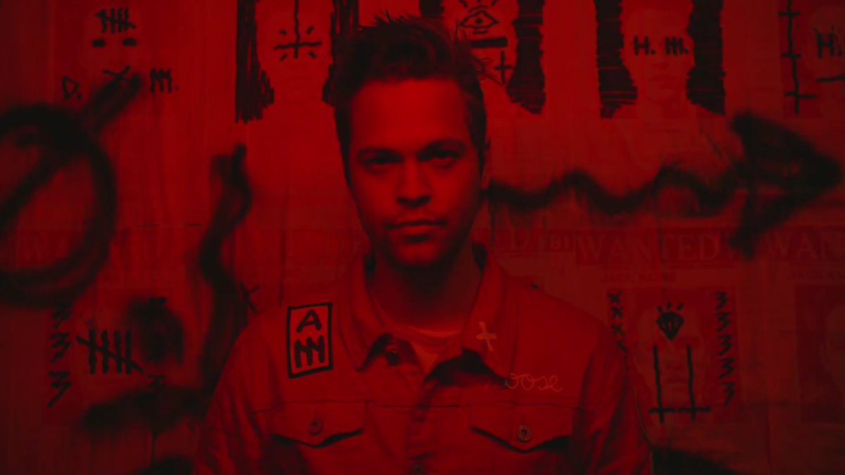 dailycalvert's tweet photo. Alex Calvert's screencaps in "Felony" music video by Humans https://t.co/mbDgvytPd1