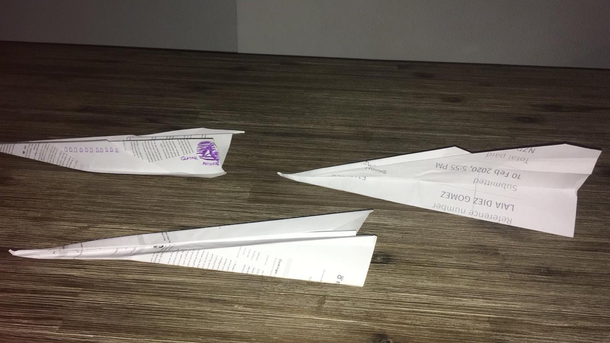 Xanis87's tweet photo. @AranchaGlezLaya Sí, pronto llegará ayuda a Nueva Zelanda! Nos han llegado imágenes de los aviones que van a fletar para nuestro rescate. Pronto estaremos en casa junto a nuestros compatriotas en Filipinas y Australia, volveremos juntos de la mano. Mil gracias por todo lo que estáis haciendo!!! https://t.co/981TxaEsda