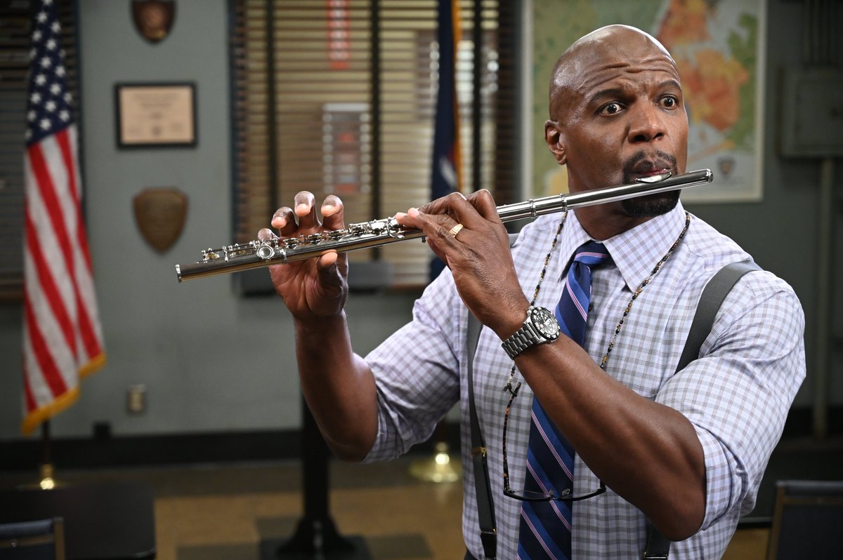 Who thinks Holt would be the perfect teacher for Jeffords?! 🙋🏾‍♂️ #Brooklyn99
