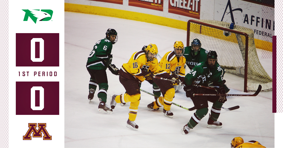 GopherHockey's tweet photo. Scoreless first period at the X...let's see if it holds up. https://t.co/lcivz8uxJN