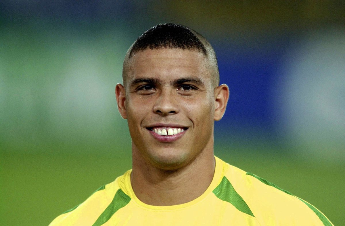 littlematt26's tweet photo. If this tweet gets 5000 likes I will get the R9 Ronaldo haircut https://t.co/ZeayfC4oqf