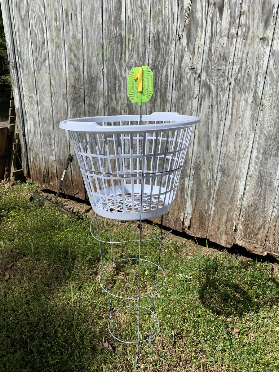 LovePrimaryPE's tweet photo. Thanks @CoachMarkMullis for the frisbee golf idea! Getting it set up now in my yard! @bdevore7 @dfeister @foes4sports @CoachFoe @BarbaraBorden9 @HDPhysEd  #espechat https://t.co/798mqGzSns